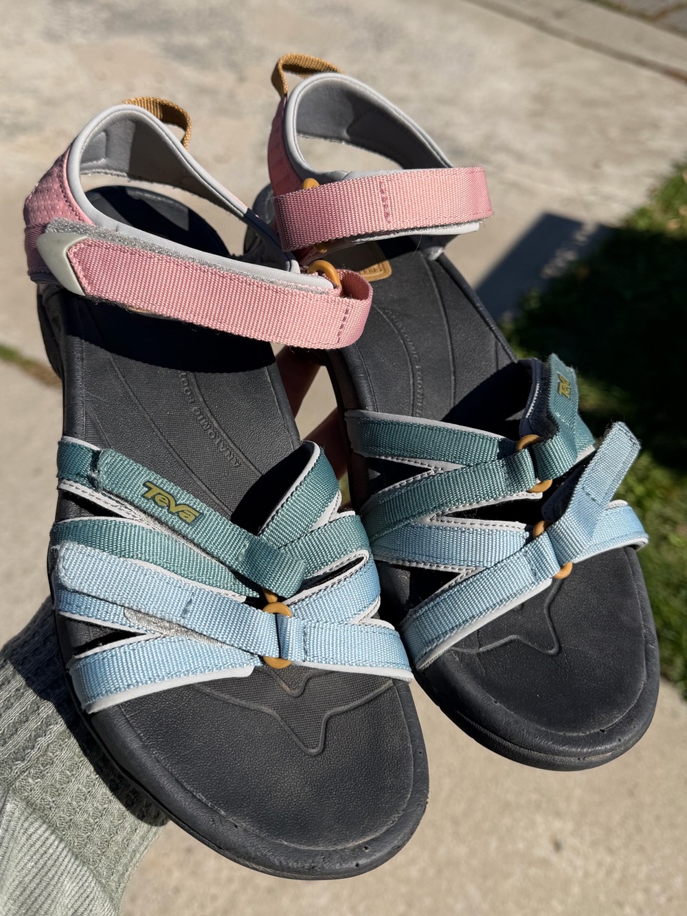 Teva Women's Tirra Sandals size 9.
